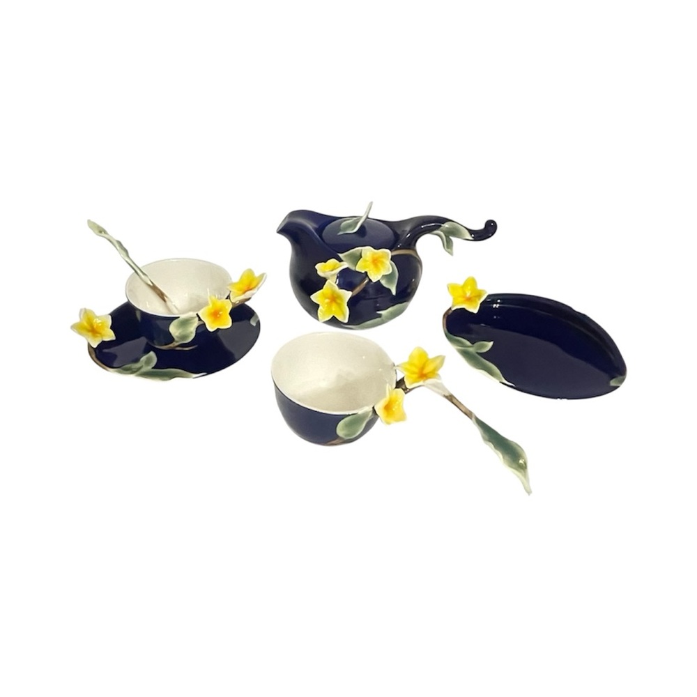 Sorelle Fine Porcelain Tea SetCobalt Blue With Yellow Jasmine Flowers. 8 Pieces